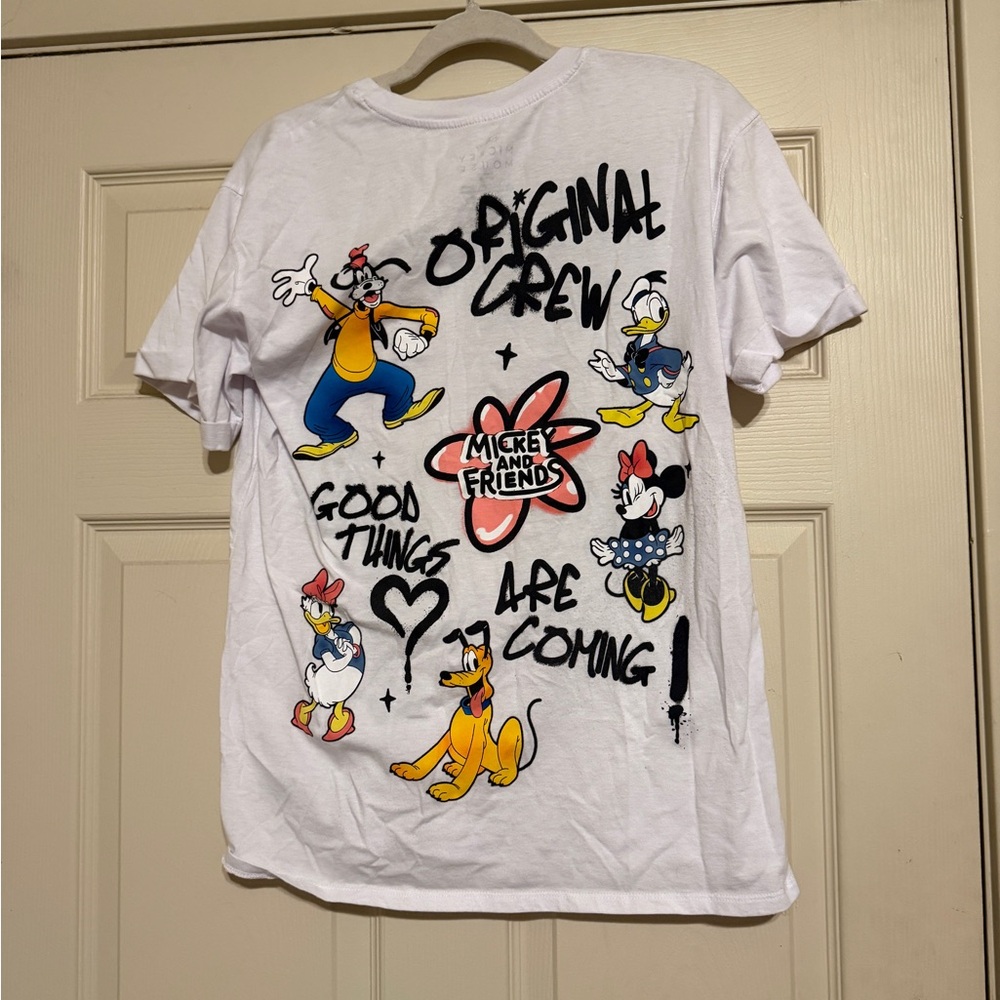 Disney Mickey Mouse Graffiti T-Shirt Size Large Women’s